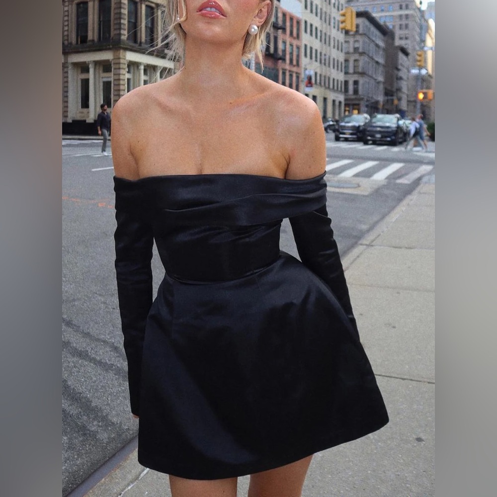 Commense Black Off-Shoulder Long Sleeve Dress